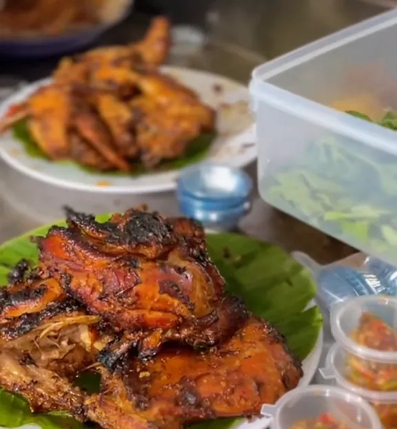 Ayam Panggang Kampung Ayam Panggang Wicaksono